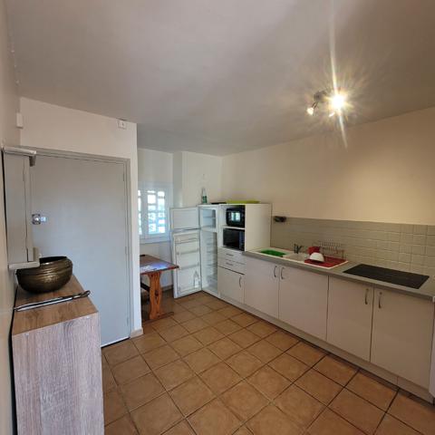 Appartement Grasse 3 pièces stationnement et cave