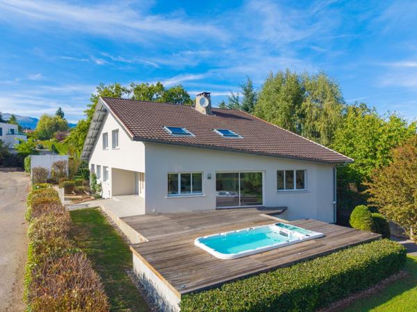 Vente Maison de luxe Prévessin-Moëns 8 Pièces 564 m²