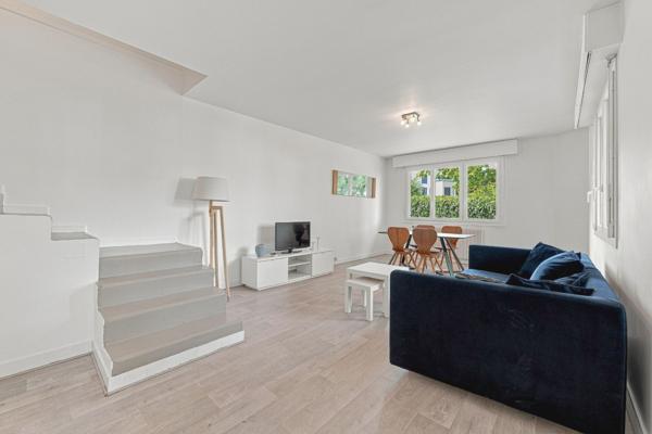 Vente Maison de luxe Prévessin-Moëns 8 Pièces 564 m²