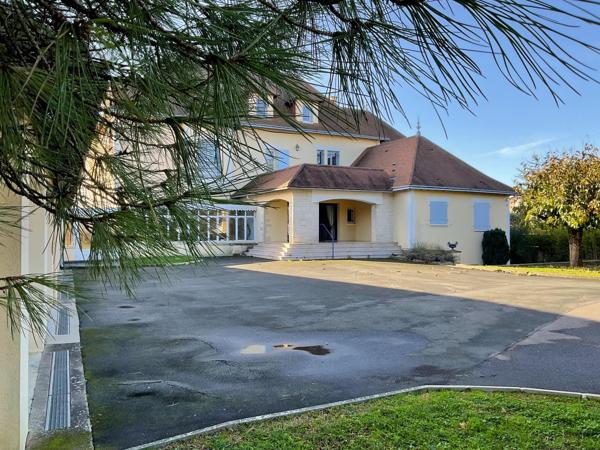 Appartement, Rez de jardin avec jardin d'hiver