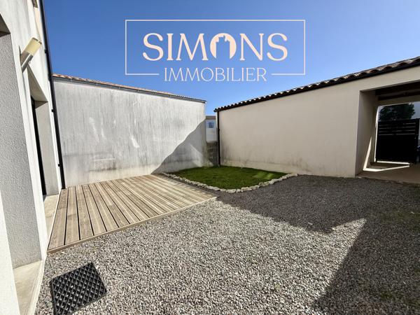 Simons Immobilier : maison récente 4 pièces 3 chambres à Angoulins