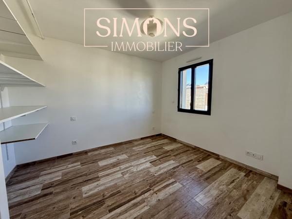 Simons Immobilier : maison récente 4 pièces 3 chambres à Angoulins