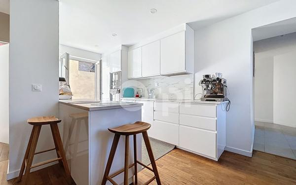 Maison à vendre    6 pièces •  Chantilly