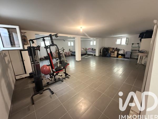 Immeuble à vendre 272,99 m² Mantes-la-Jolie