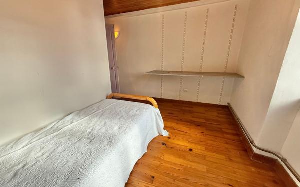 Maison à vendre    6 pièces •  Rencurel