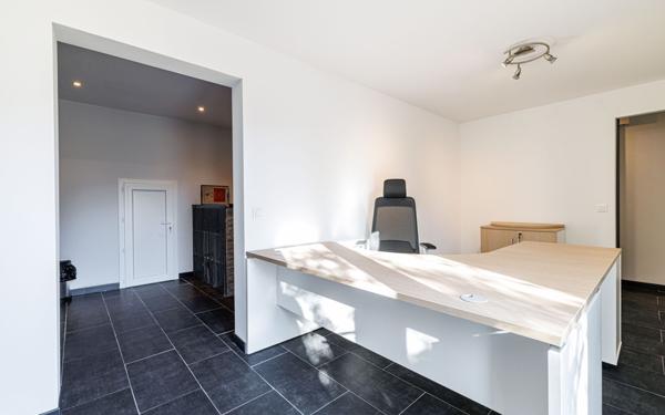 Maison à vendre    7 pièces • 160 m2 Aspremont