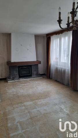 Maison à vendre 4 pièces 110 m² Estrées-Saint-Denis
