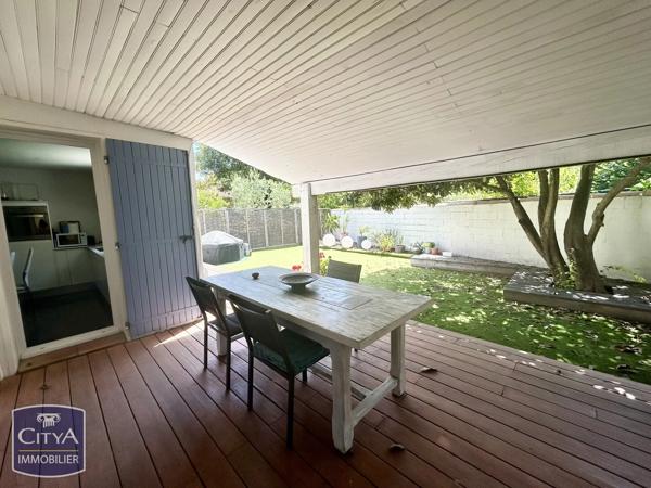 Maison à vendre 4 pièces 108m² Avignon (84000)