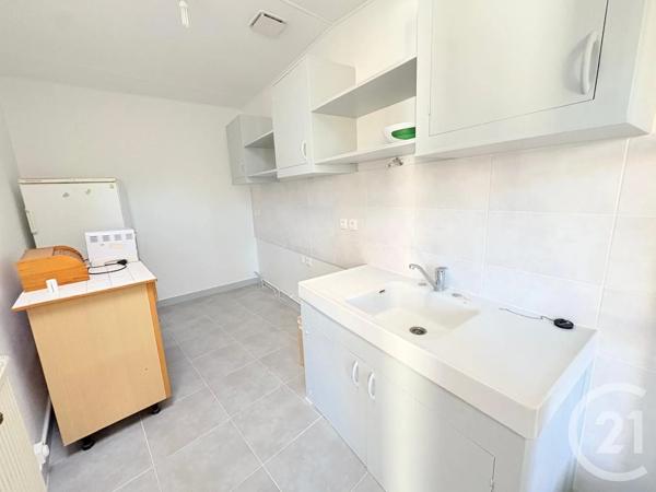 Maison à vendre  7 pièces - 245 m 2   BOURG EN BRESSE  - 01
