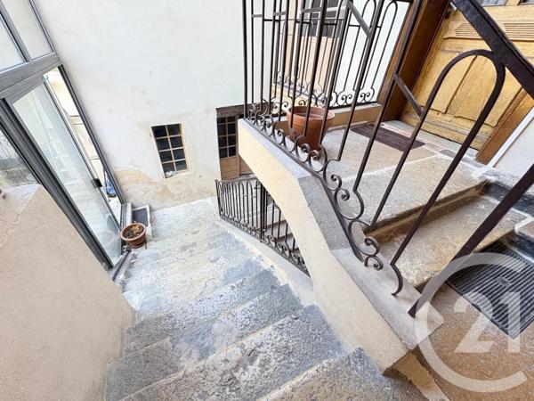 Maison à vendre  7 pièces - 245 m 2   BOURG EN BRESSE  - 01