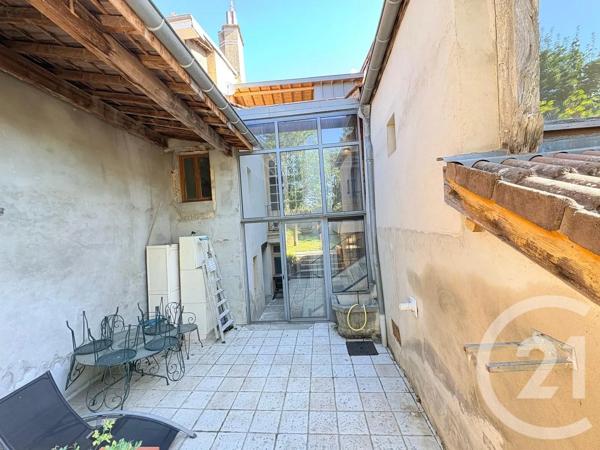 Maison à vendre  7 pièces - 245 m 2   BOURG EN BRESSE  - 01