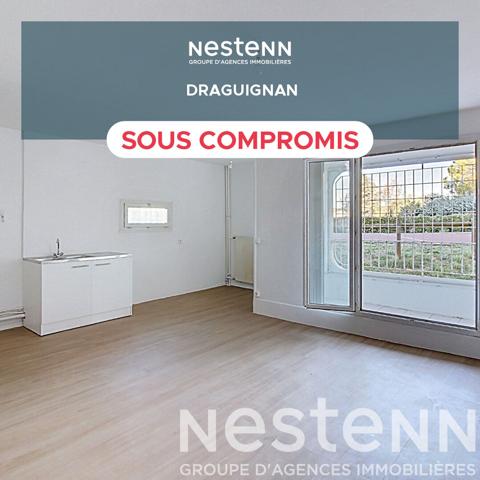 Appartement Draguignan - Studio de 54m² avec ASCENSEUR et BALCON et TERRASSE
