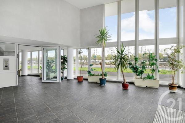 Appartement F4 à vendre  4 pièces - 78,22 m2 VITRY SUR SEINE - 94