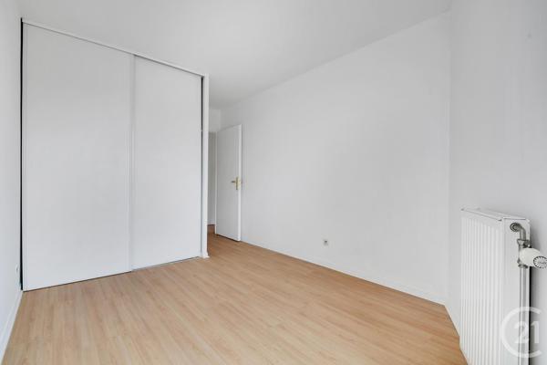 Appartement F4 à vendre  4 pièces - 78,22 m2 VITRY SUR SEINE - 94