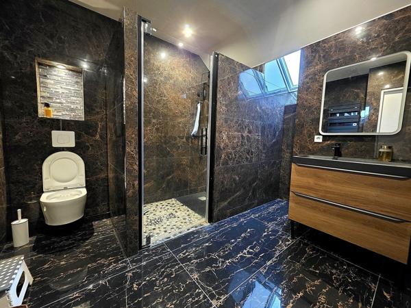 AV VENDRE MAISON RÉCENTE 2022