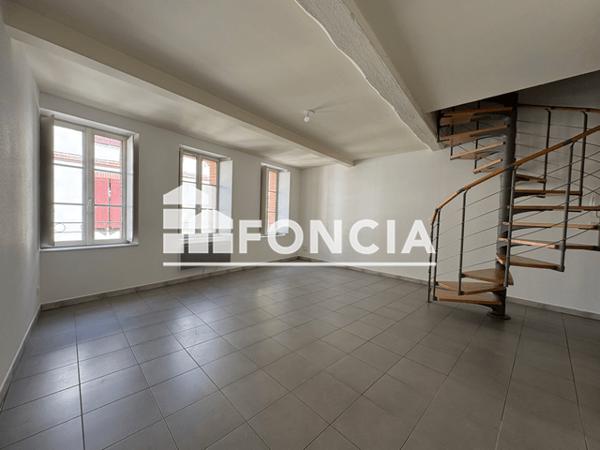 Location Appartement 3 pièces 53 m² - 5 RUE DE LA MADELEINE Albi 81000