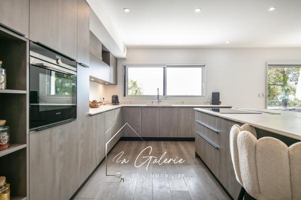 MAISON D’ARCHITECTE LE FONTANIL-CORNILLON
