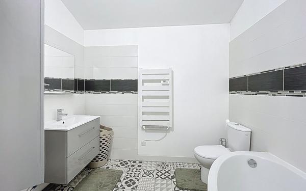 Maison à vendre    4 pièces • 97,77 m2 Livron-sur-Drôme