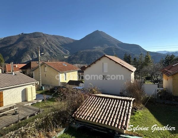 Maison à vendre 8 pièces VEYNES (05)