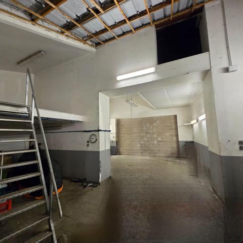 Local commercial polyvalent au centre de Nancy