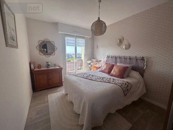 Appartement rénové à vendre à Saint-Malo en Ille-et-Vilaine (35400), ref : 22046-248
