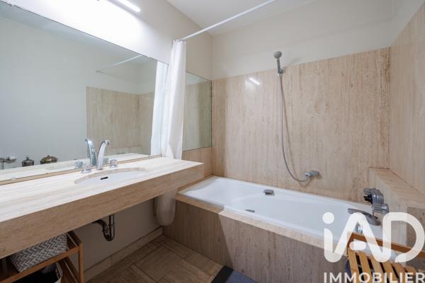 Appartement à vendre 3 pièces 71 m² Tassin-la-Demi-Lune