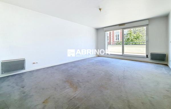 Magnifique appartement T3 récent avec terrasse et parking en sous-sol situé au pied des commerces MARCQ EN BAROEUL