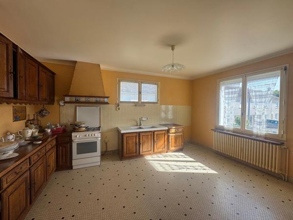 Maison à vendre 4 pièces LENCLOITRE (86)