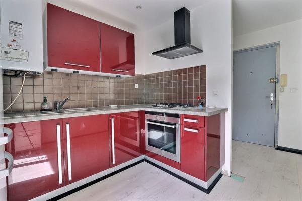 Exclusivité CLERMONT-FERRAND, appartement de type 2 avec garage et cave