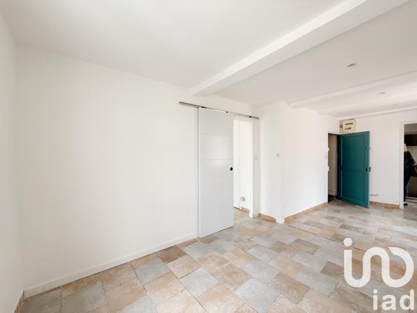 Location appartement 2 pièces 33 m² Cuers