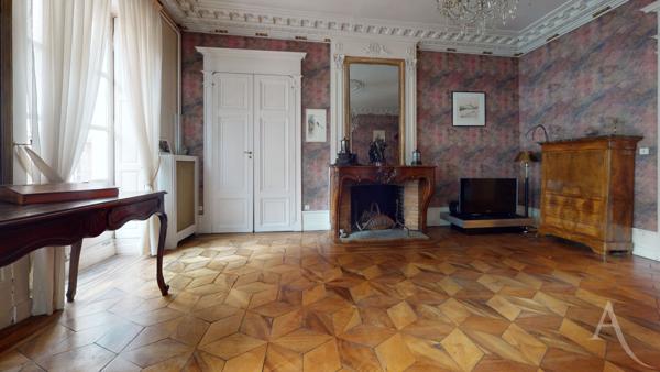 Bureaux Grenoble 6 pièces 196 m2