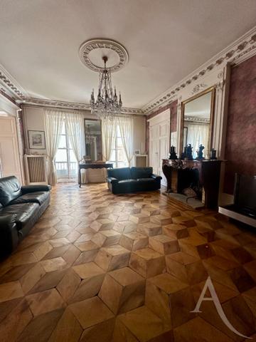 Bureaux Grenoble 6 pièces 196 m2