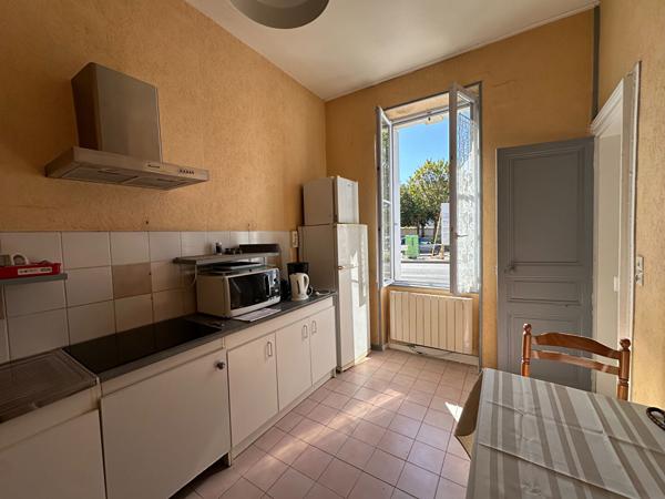 Immeuble de rapport Rochefort Thermes