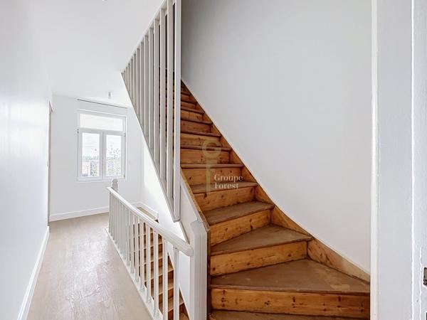 Maison familiale entièrement rénovée – 4 chambres – Terrasse Sud Ouest – Roncq Centre