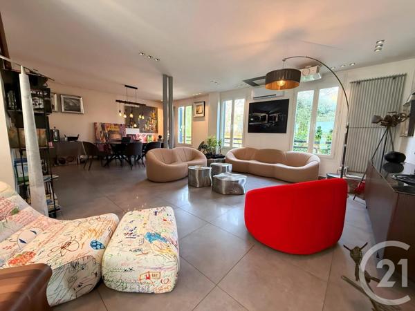 Maison à vendre  6 pièces - 191,11 m2 ST MAUR DES FOSSES - 94