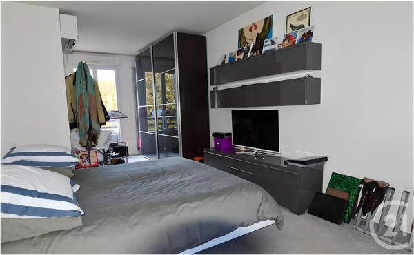 Maison à vendre  6 pièces - 191,11 m2 ST MAUR DES FOSSES - 94