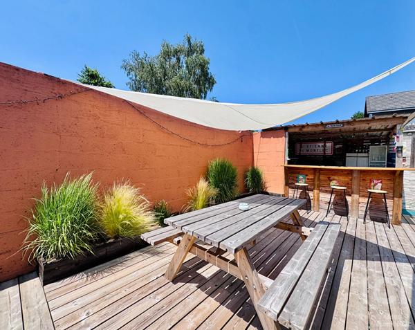 Maison - 2 chambres - 73m² - Saint Etienne De Montluc