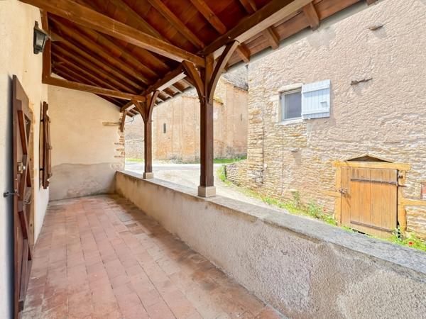 Ensemble immobilie à vendre 7 pièces entre ST GENGOUX LE NATIONAL et CLUNY (71)