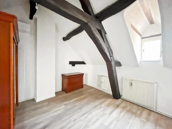 Ensemble immobilie à vendre 7 pièces entre ST GENGOUX LE NATIONAL et CLUNY (71)