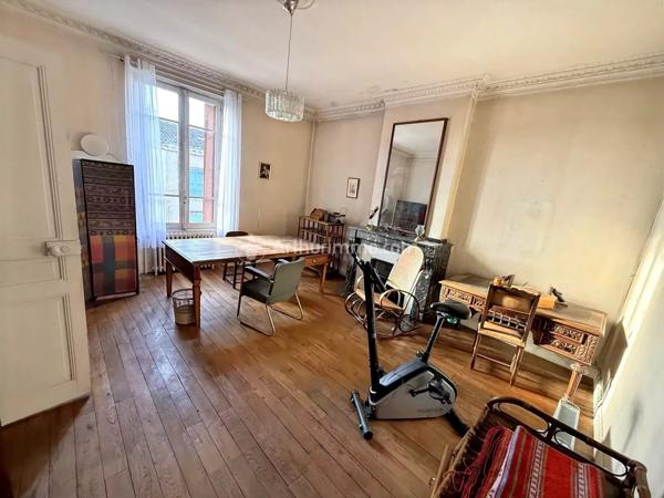 Vente Maison 7 pièces 210 m2 à Castres