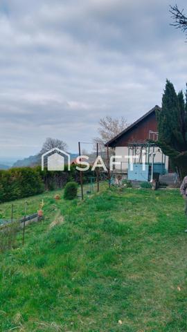 Maison de 1981 de 75m² sans vis à vis sur une magnifique parcelle de 2277m² avec une vue exceptionnelle sur la Chartreuse