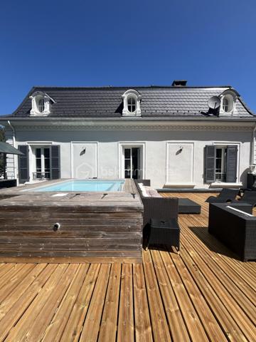 Appartement de 246 m²