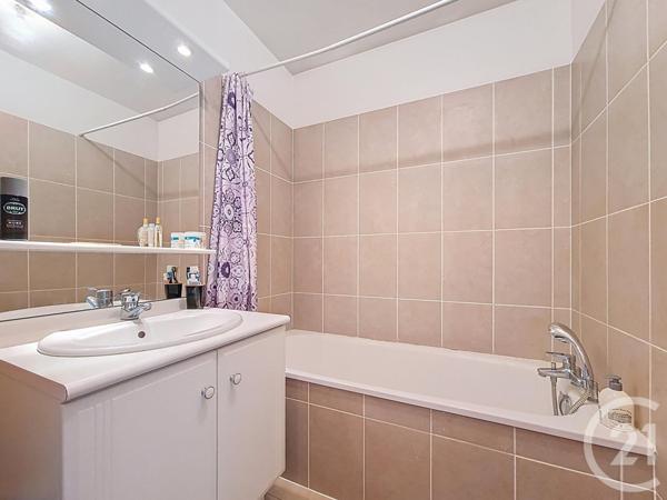 Appartement F4 à vendre  4 pièces - 77,13 m2 CHENNEVIERES SUR MARNE - 94