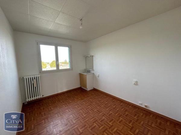 Appartement à louer 4 pièces 83.08m²
