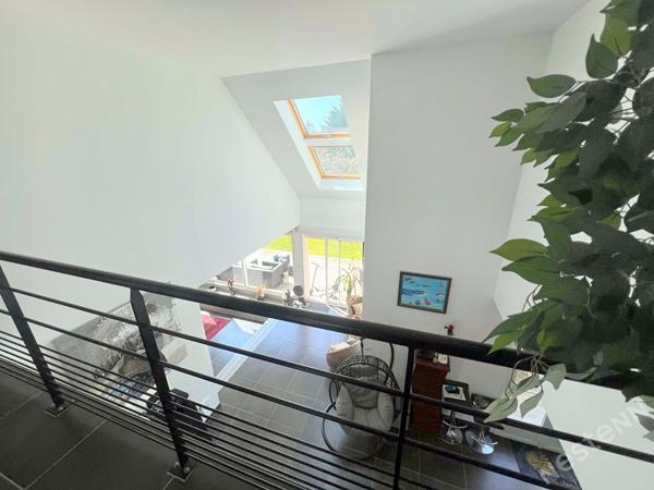 MAISON ARCHITECTE 15 min MARINES 7 pièce(s) - 243 m2