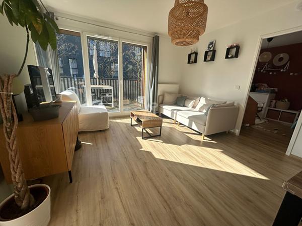 Appartement CARRIERES SOUS POISSY 3 pièce(s) 2 chambres €265 000 ** - Référence 9118