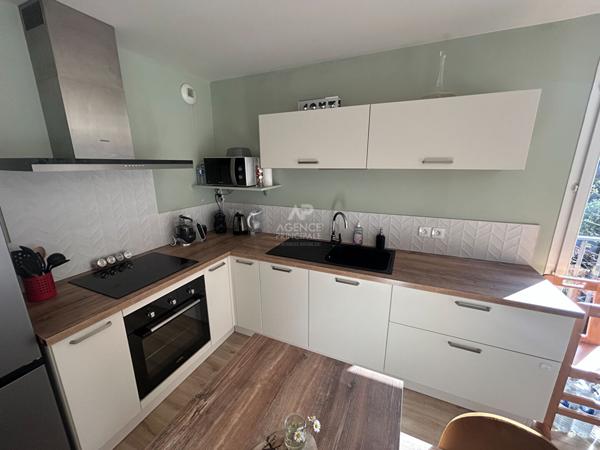 Appartement CARRIERES SOUS POISSY 3 pièce(s) 2 chambres €265 000 ** - Référence 9118