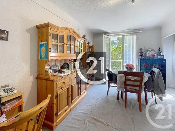 Appartement F4 à vendre  4 pièces - 80,26 m 2   GRASSE  - 06