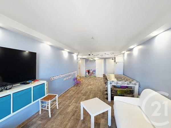 Appartement F4 à vendre  4 pièces - 80,26 m 2   GRASSE  - 06