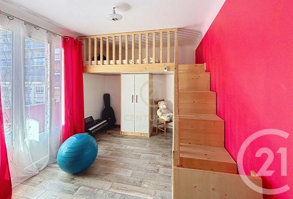 Appartement F4 à vendre  4 pièces - 80,26 m 2   GRASSE  - 06